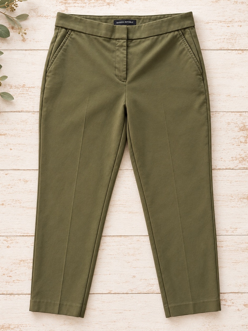 Banana Republic Olive Green Tailored Ankle Pants 12